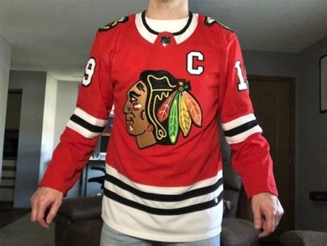 nhl authentic jersey sizing.